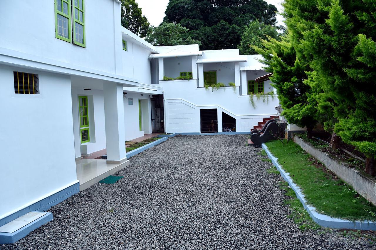 Marayoor Holidays Maraiyur Luaran gambar